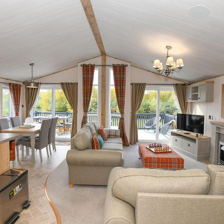 Lakewood Retreat Woodhall Spa Buitenkant foto