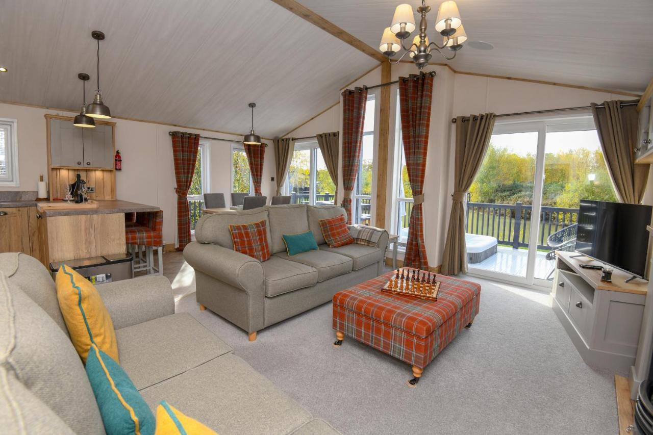 Lakewood Retreat Woodhall Spa Buitenkant foto
